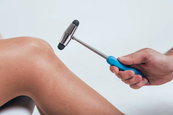 Orthopäde Bei Der Untersuchung Des Kniereflexes Der Arzt Überprüft Den — Stockfoto