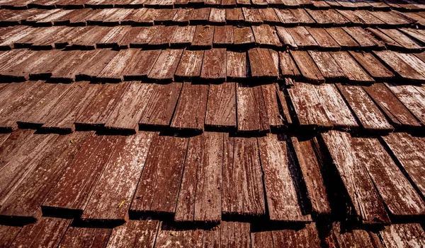 Old Wooden Shake Roof Background Texture — Stock Photo, Image