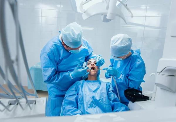 Przygotowanie Chirurgii Stomatologicznej Znieczulenia Nowoczesne Technologie — Zdjęcie stockowe