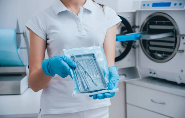 Steriliseren Van Medische Instrumenten Autoclaaf Tandartspraktijk — Stockfoto