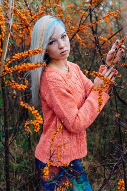 Bush'un sea-cehri genç bir kadın portresi