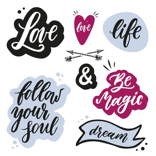 Conjunto de palabras y frases manuscritas con elementos de diseño dibujados a mano . — Vector de stock