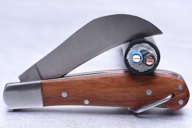 Yardımcı programı'nı bıçak aracı