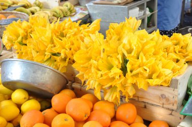 Kabak çiçek pazarında