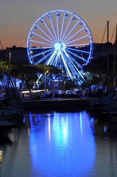 Noční světla v přístavu Antibes Francie — Stock fotografie