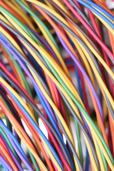 Elektrikli tel telekomünikasyon internet kablosu ağ ve bilgisayar sisteminde kullanılan — Stok fotoğraf