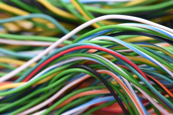 Kabel en draad in internet netwerksystemen — Stockfoto