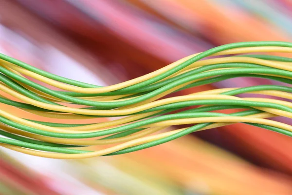 Kábel és vezetékek a számítógépes hálózati rendszerekben Stock Kép