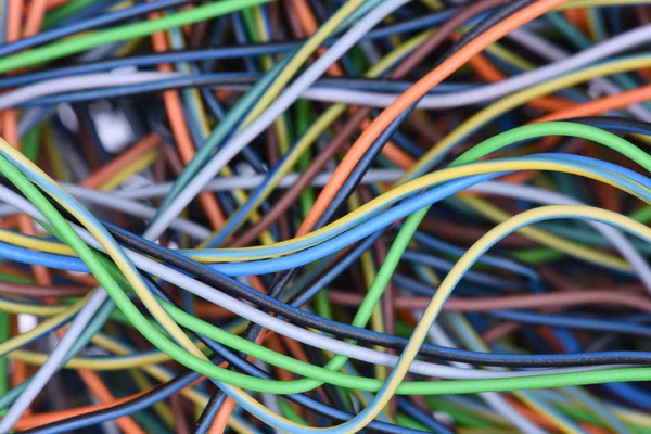 Kabel en draad in computersystemen netwerk — Stockfoto