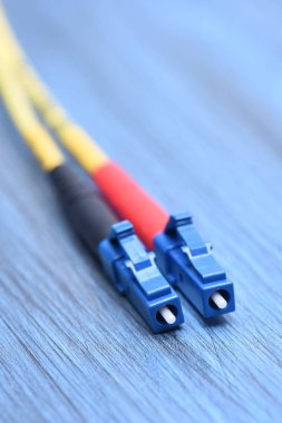  Fiber optik kablolar