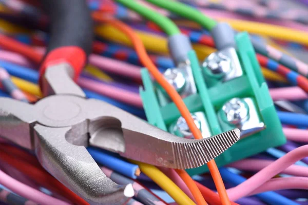 Elektrowerkzeuge und Kabel — Stockfoto