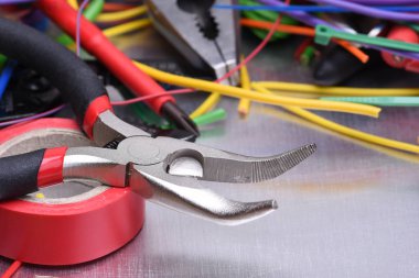Teknoloji kaos elektrikli aracı bileşeni bir