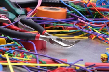 Teknoloji kaos elektrikli aracı bileşeni bir