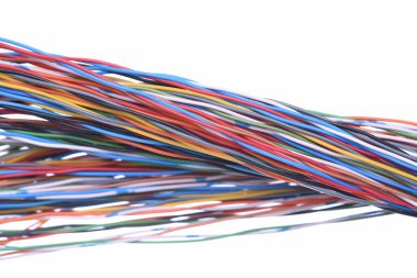 Renkli elektrik kabloları