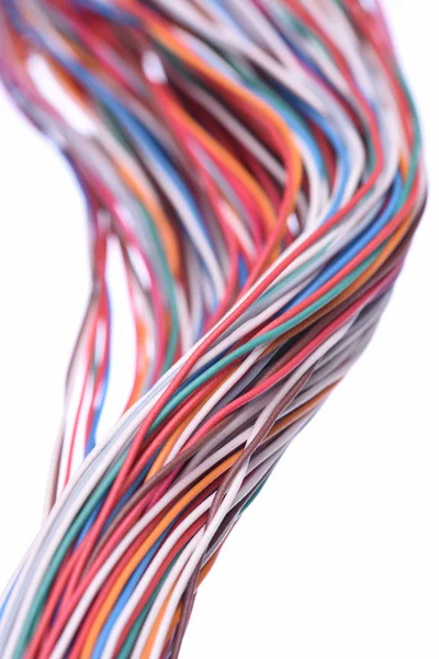 Barevné kabely na bílém pozadí — Stock fotografie