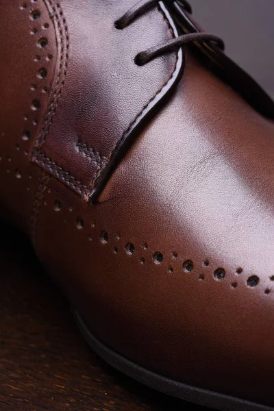 Brown Homem Sapatos Couro Closeup — Fotografia de Stock