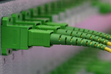 Fiber optik ağ paneli Patchcords ile