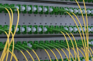 Optik dağıtım panelleri fiber kablolar, pasif optik ağ ile