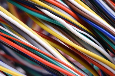 renkli elektrik kabloları