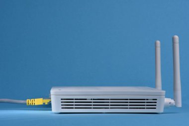 Kablosuz yönlendirici ağ bilgisayar ağ kablosu ile