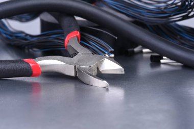 Elektrikçi araçlar metal yönetim kurulu