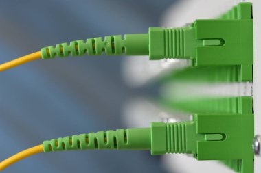 Optik dağıtım Masası bağlı yama kablosu kablosu ile