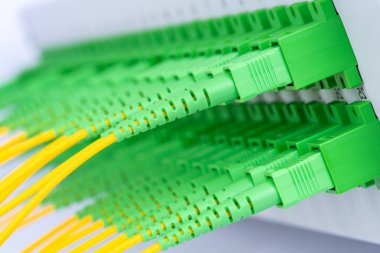 Yama Kordonlu Optik Ekipman Dağıtım Paneli