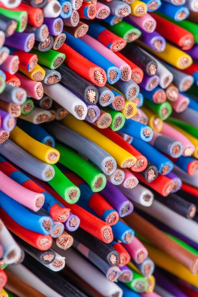 Χρωματισμένο Ηλεκτρικό Χάλκινο Καλώδιο Closeup — Φωτογραφία Αρχείου