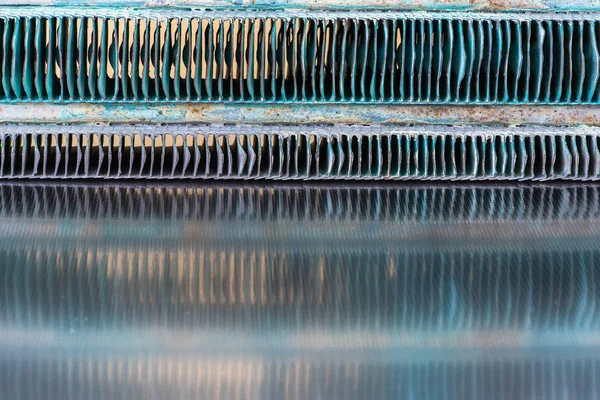 Old Heating Exchanger Reflection Metallic Table Background — Stock Photo, Image