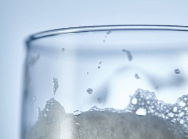 bira köpük yakın çekim