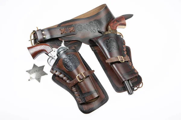 Lederen Cowboy Holster Revolver Een Geïsoleerde Studio Achtergrond — Stockfoto