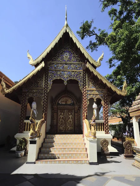 Monastery Wat Pratat Doi Suthep — Stock Photo, Image