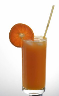 mandalina suyu bir bardak