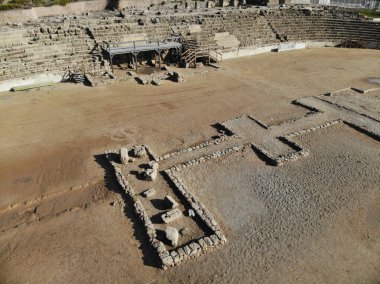 Caesarea Kral Herod 'un hipodromu.