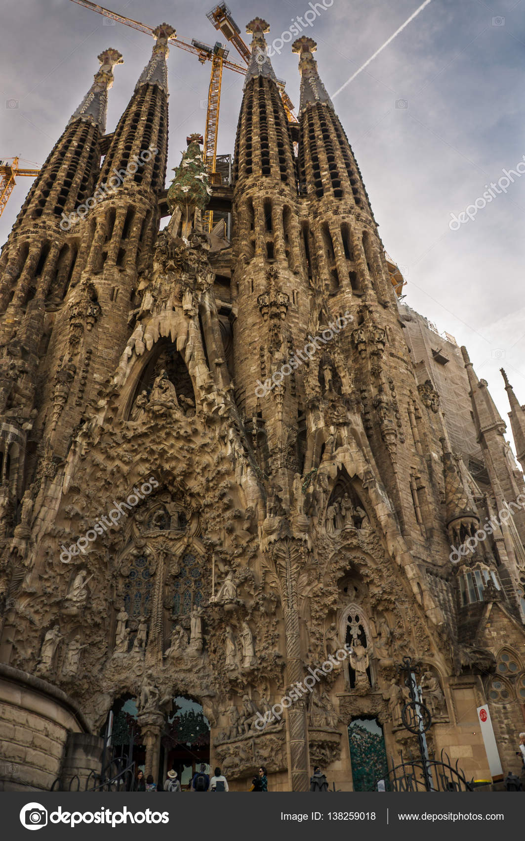 Barcelona Spain Church / Amazon Com The Ascension Gaudi Sagrada Familia ...