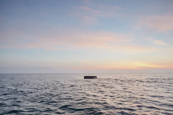 Zonsondergang boven de zwarte zee — Stockfoto
