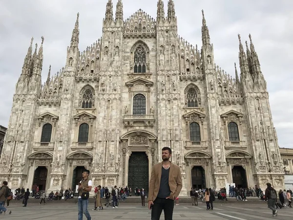 Stylish Man Posing Duomo Cathedral Milan — ストック写真