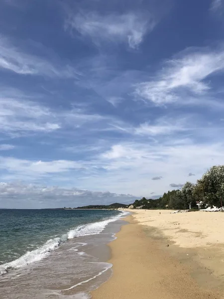 Vue Pittoresque Sur Eau Mer Turquoise Avec Littoral Sauvage Vagues — Photo