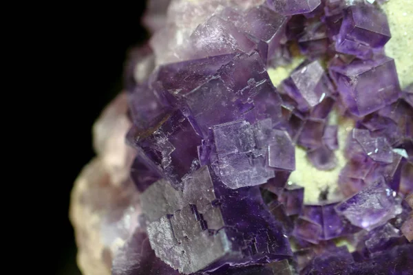 Cubetti di fluorite viola — Foto Stock