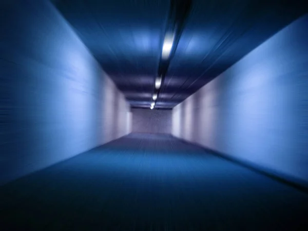 Snelheid in de tunnel — Stockfoto