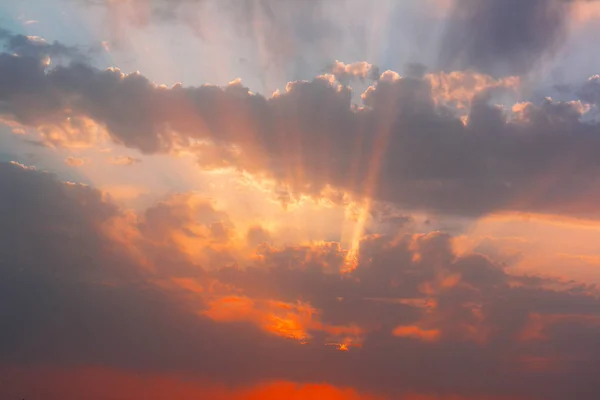 Chmury w zachodzie słońca — Zdjęcie stockowe