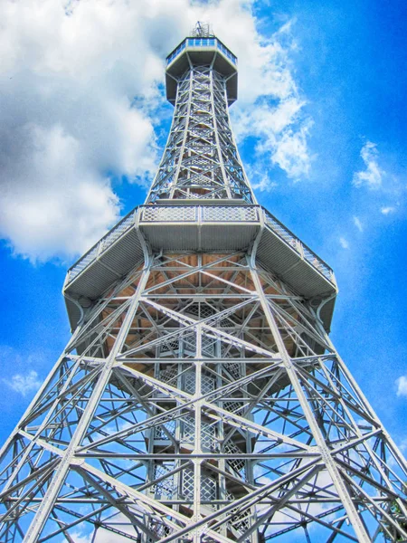 Petrin tower in Prague — Stock Photo, Image