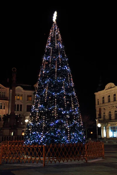 Árvore de natal na cidade de Ostrava — Fotografia de Stock