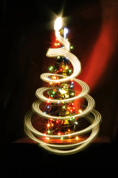 Árbol de Navidad de las luces de color — Foto de Stock