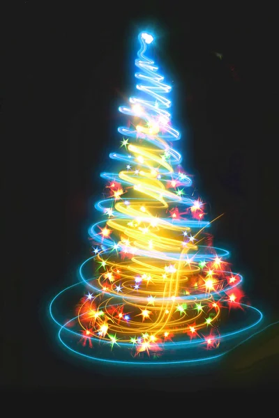 Árvore de Natal das luzes de cor — Fotografia de Stock