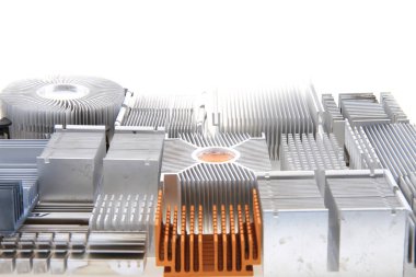 Beyaz arka plan üzerinde izole Pasif İşlemci soğutucuları