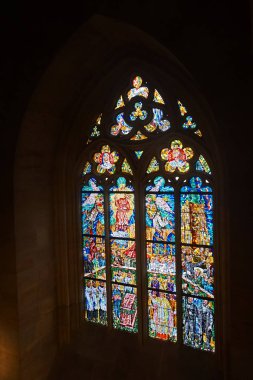 Prag kilise iç - pencere