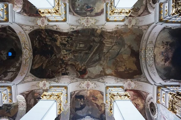 Prague church interior — Stock Photo, Image