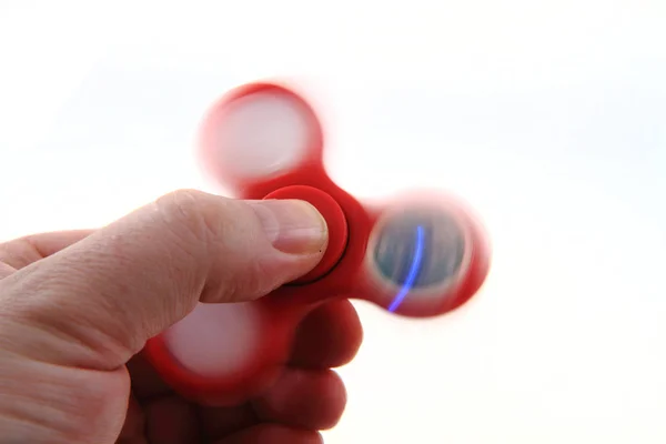 Juguete Spinner Mano Humana Aislado Sobre Fondo Blanco —  Fotos de Stock