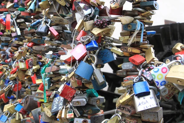 Lucchetto come problema di visite turistiche — Foto Stock